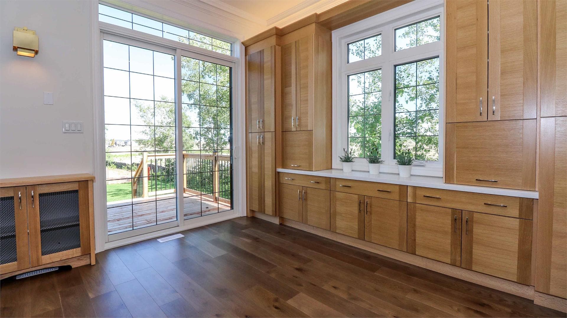 Lakeside Living - View 5