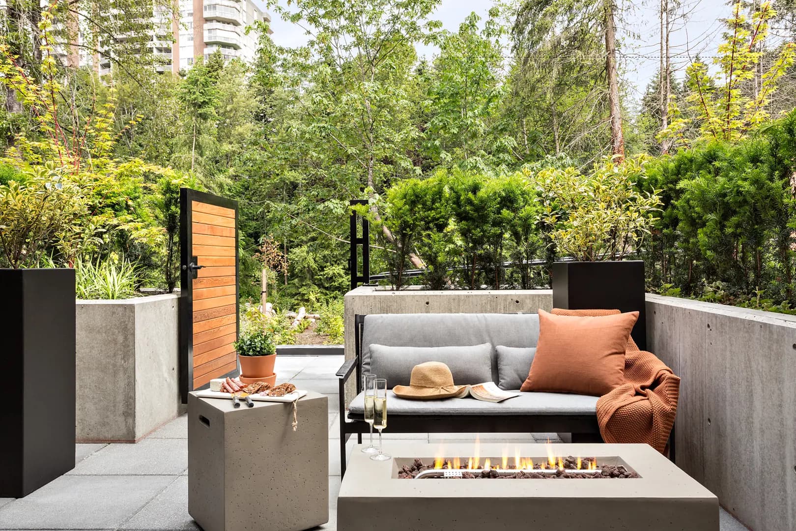 Holland Row Townhouse - View 6