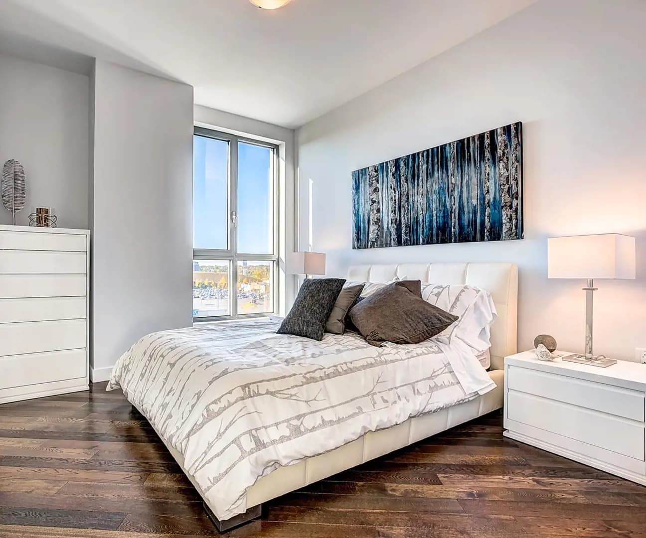 EQ8 -Phase 9 Condo - View 3