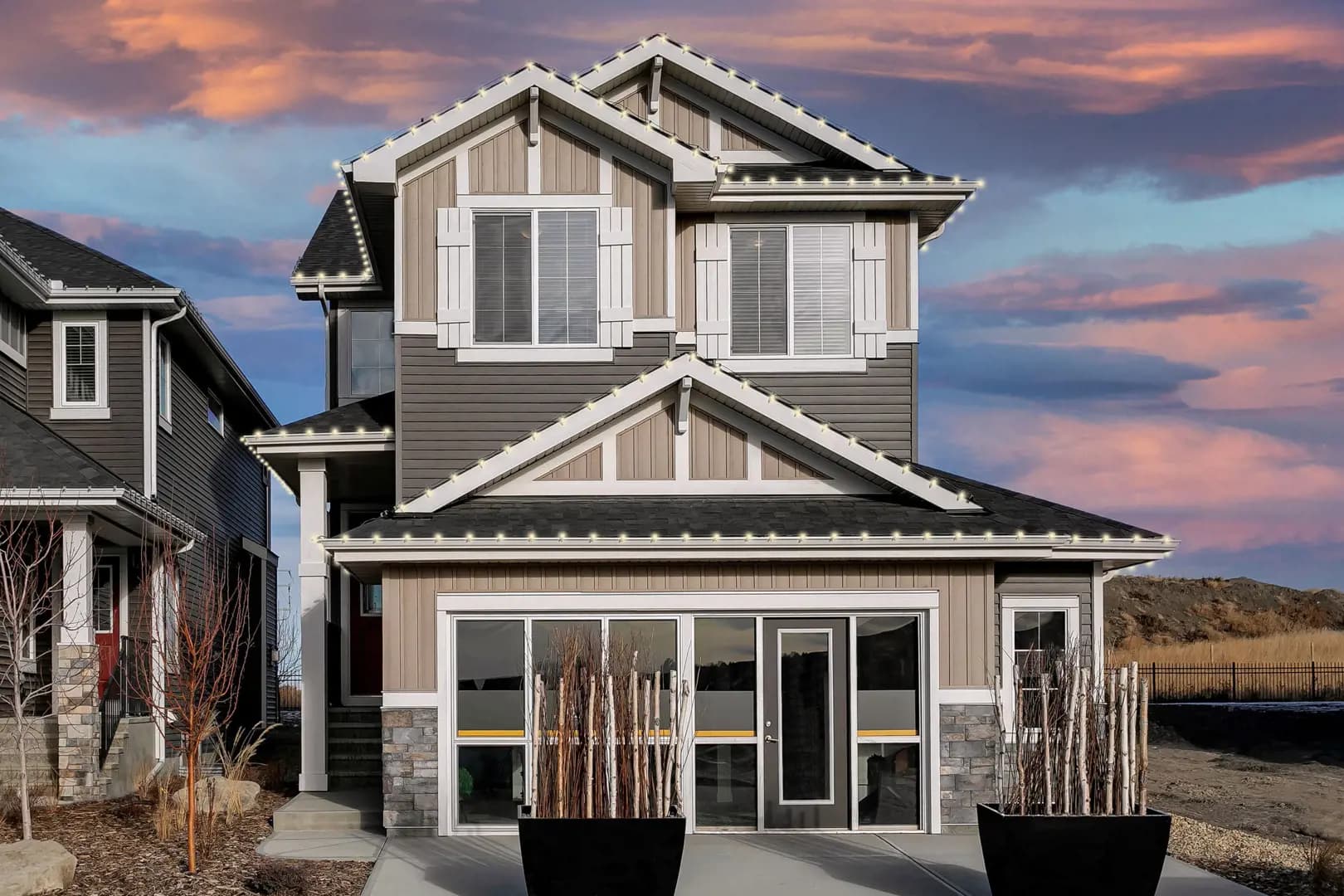 Sunset Ridge Town - Main View
