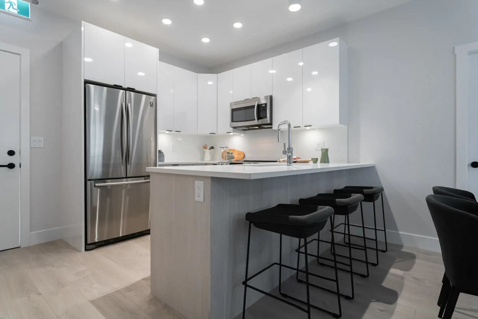 Icon Condos - View 2
