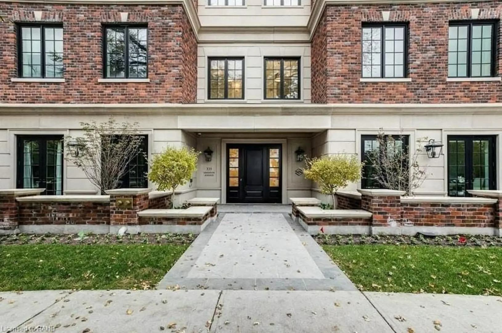331 Sheddon Avenue Condos - View 2