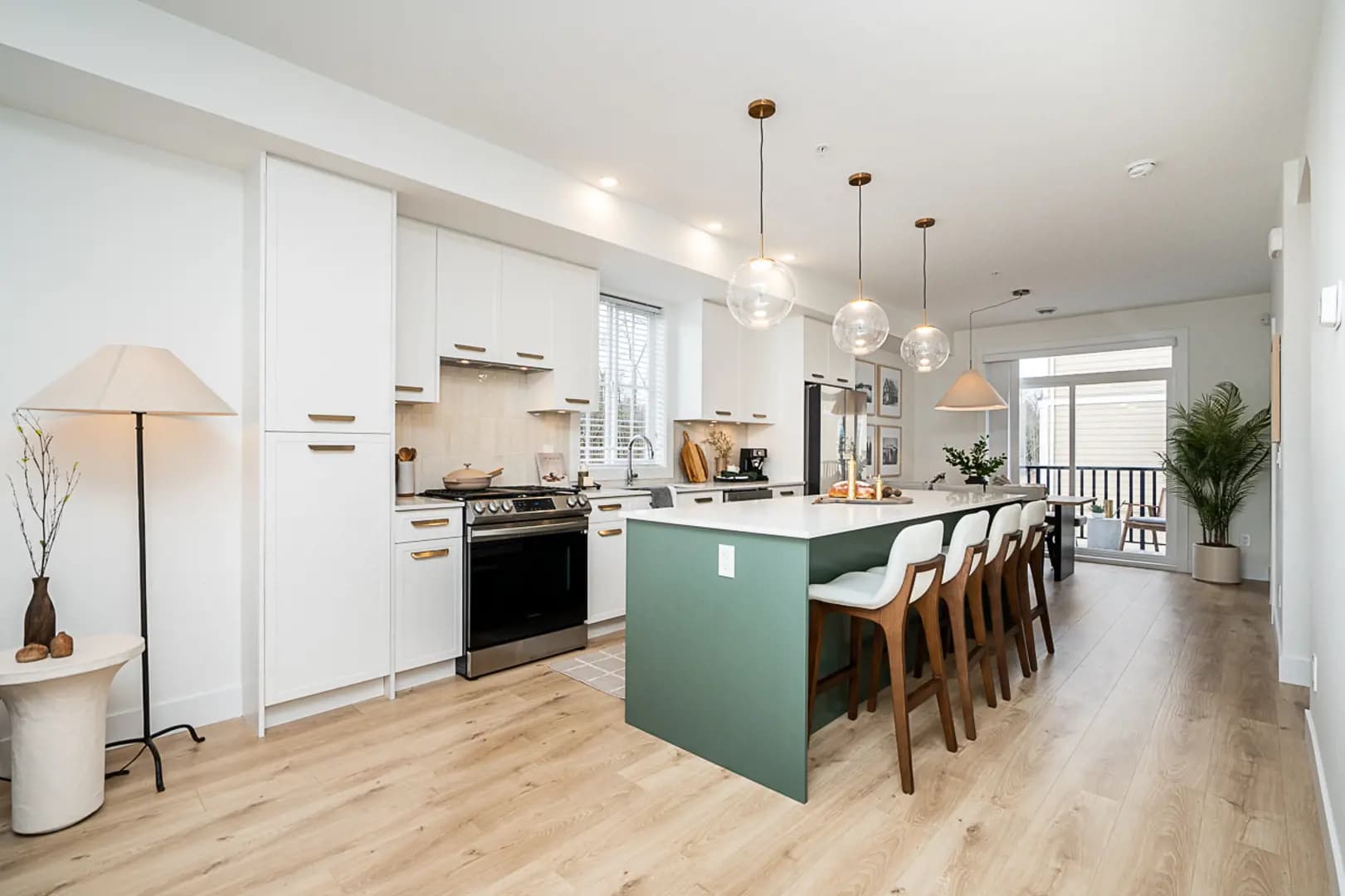 Oakley Towns - View 4