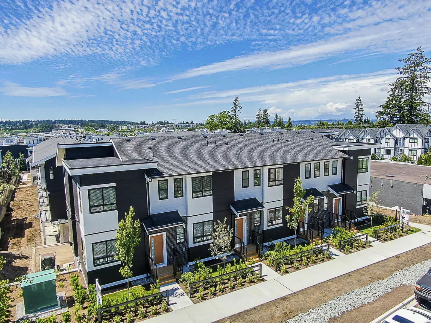 Oak Meadows Towns Surrey