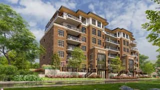 450 Parc Condos	