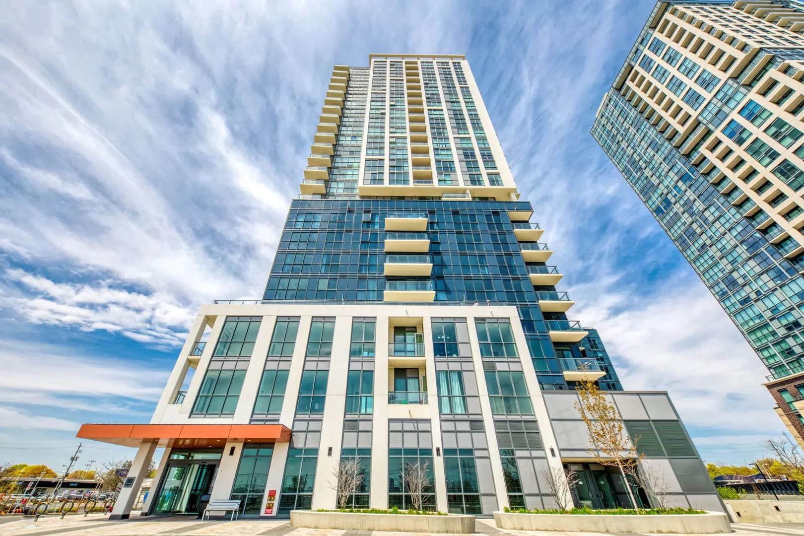 Cypress at Pinnacle Etobicoke Condos - Etobicoke