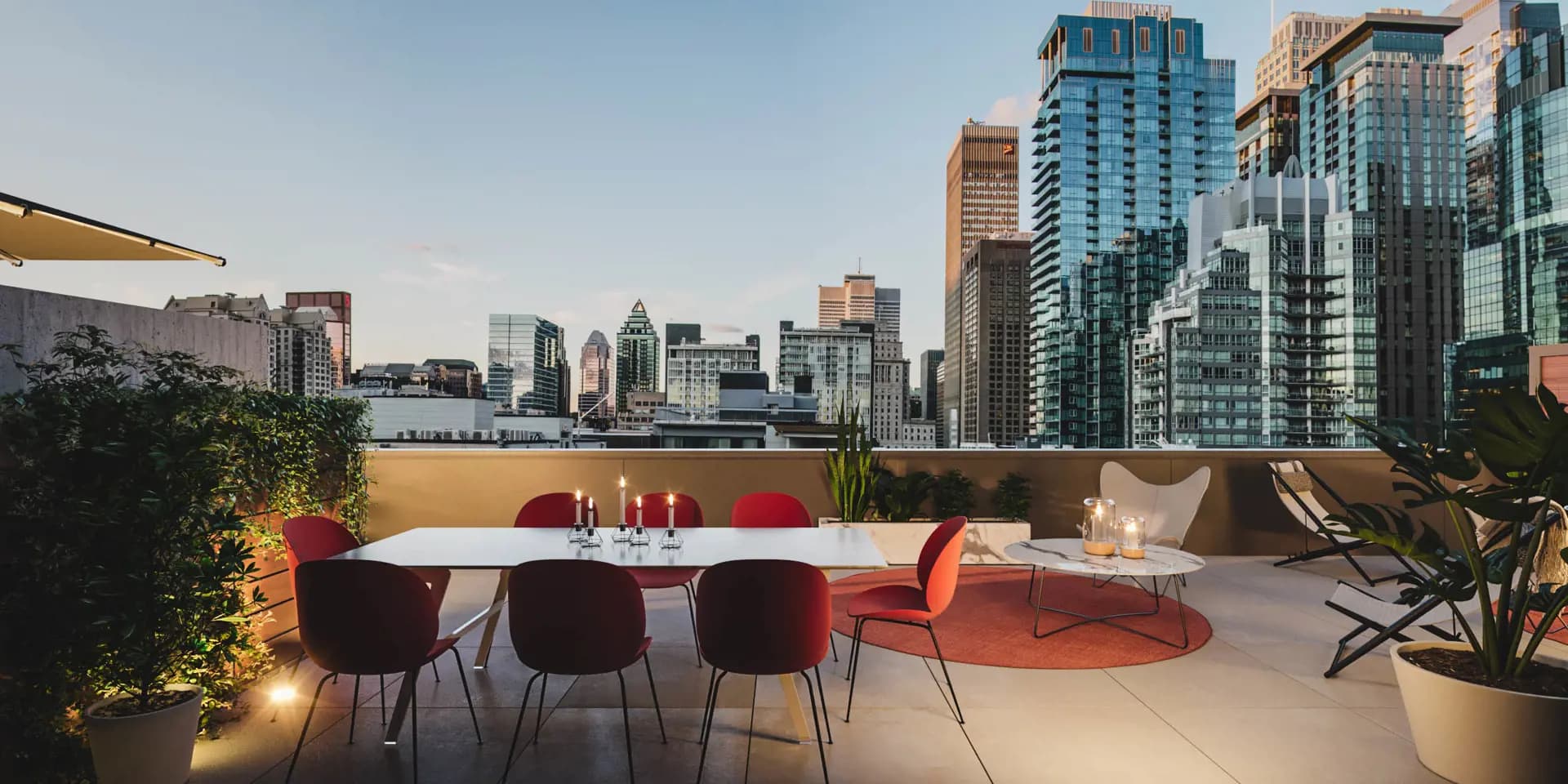 Bishop Embassy Condos - Montreal